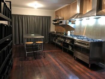A Pousada Bunkers Backpackers Busselton Exterior foto