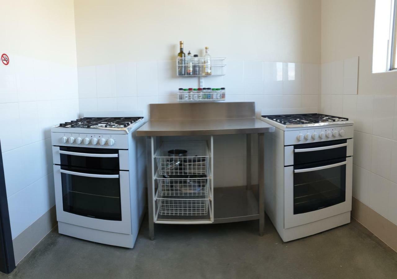 A Pousada Bunkers Backpackers Busselton Exterior foto