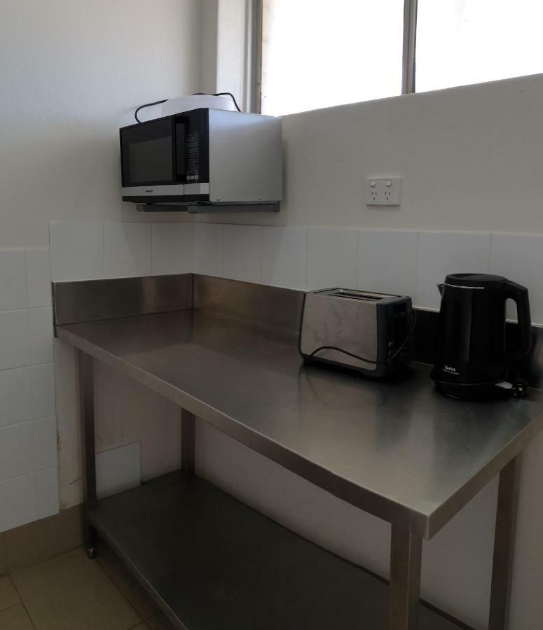 A Pousada Bunkers Backpackers Busselton Exterior foto