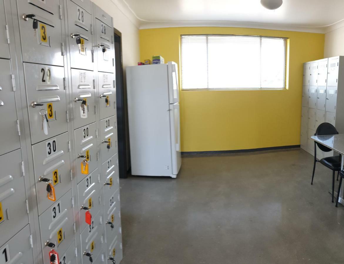 A Pousada Bunkers Backpackers Busselton Exterior foto